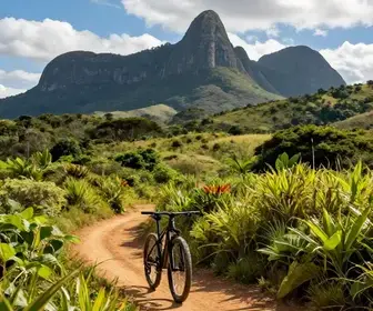 Aventura Sobre Duas Rodas: Mountain Bike no Crato – CE Aventura Sobre Duas Rodas: Mountain Bike no Crato - CE