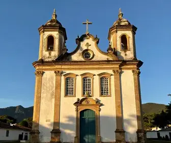 Explorando o Roteiro Religioso do Crato: Um Guia Completo Explorando o Roteiro Religioso do Crato: Um Guia Completo
